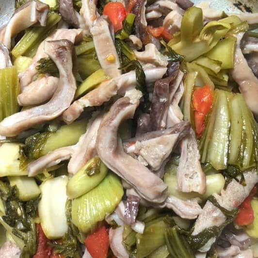 Bao tử heo xào cải chua