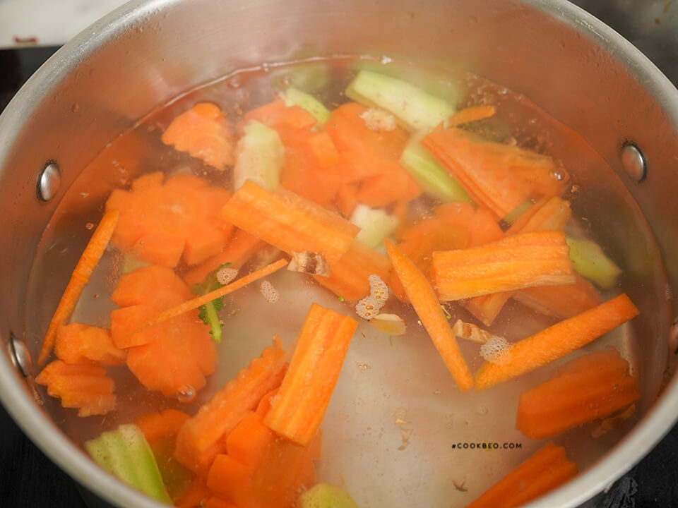 Cách thái cà rốt luộc