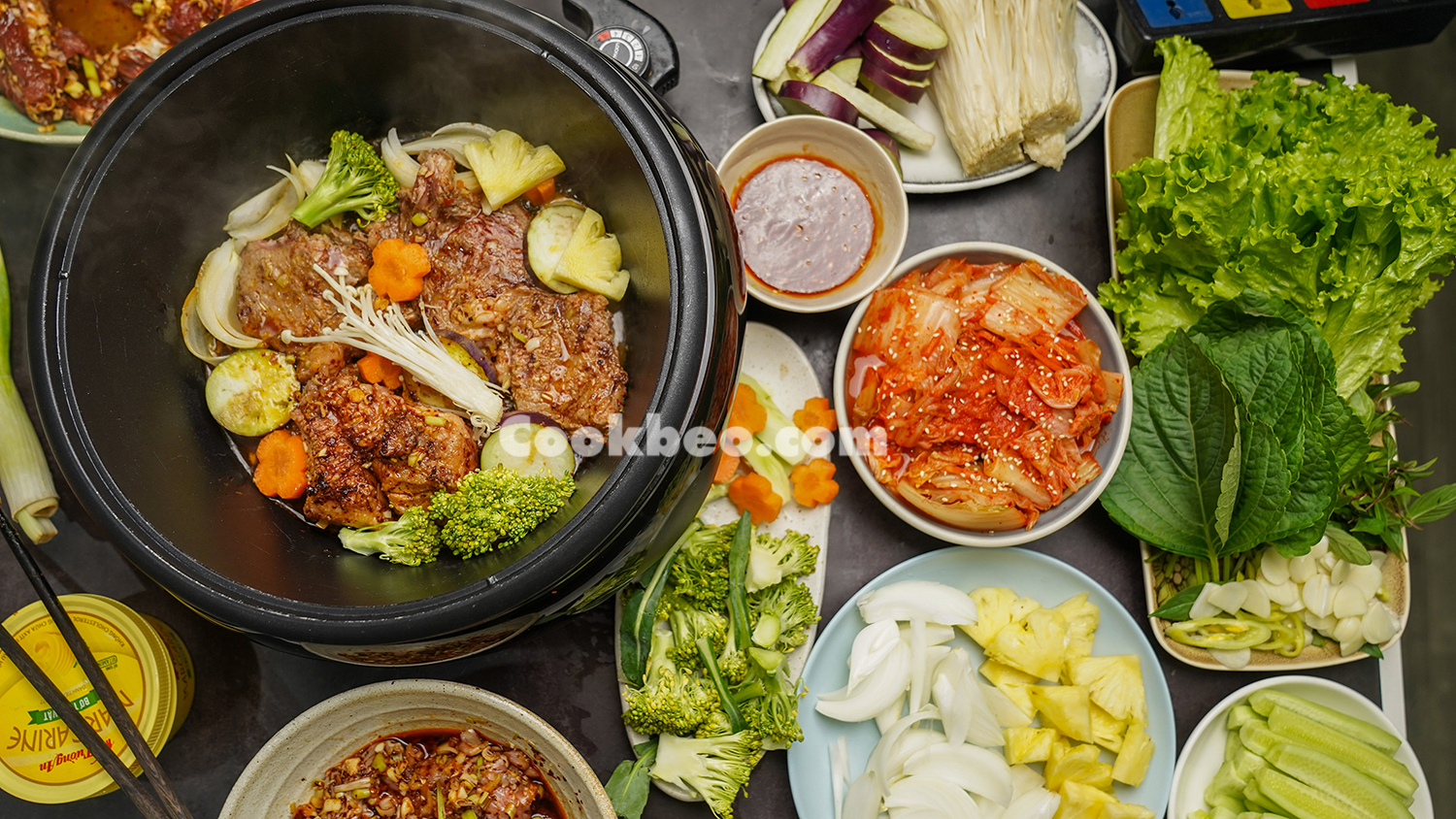 bữa thịt nướng Hàn Quốc đầy đủ