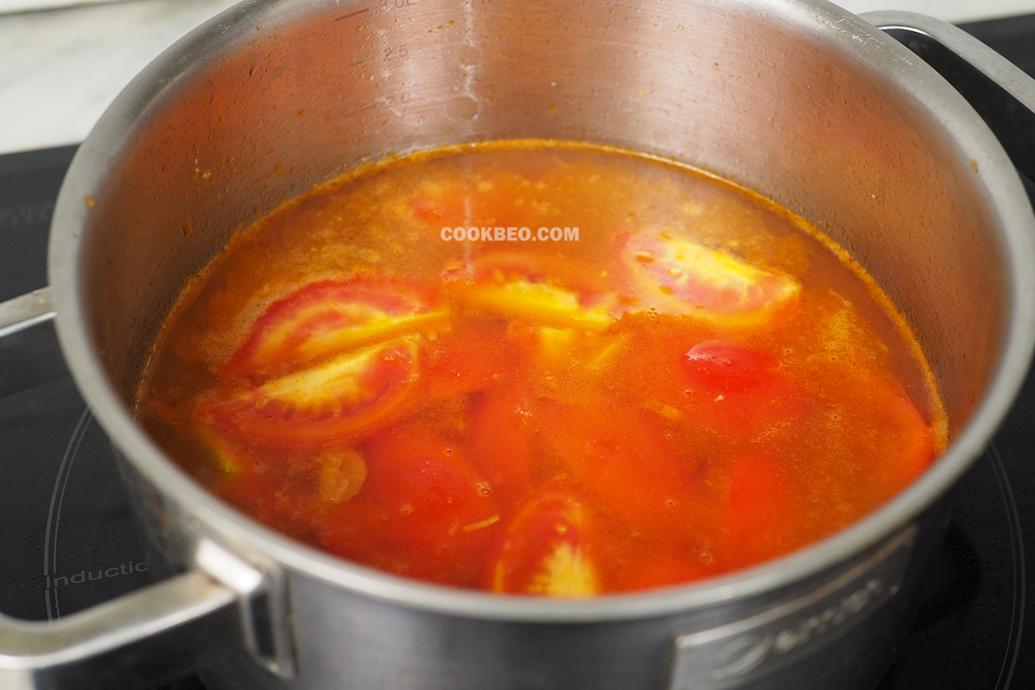 nấu canh cà chua đậu phụ