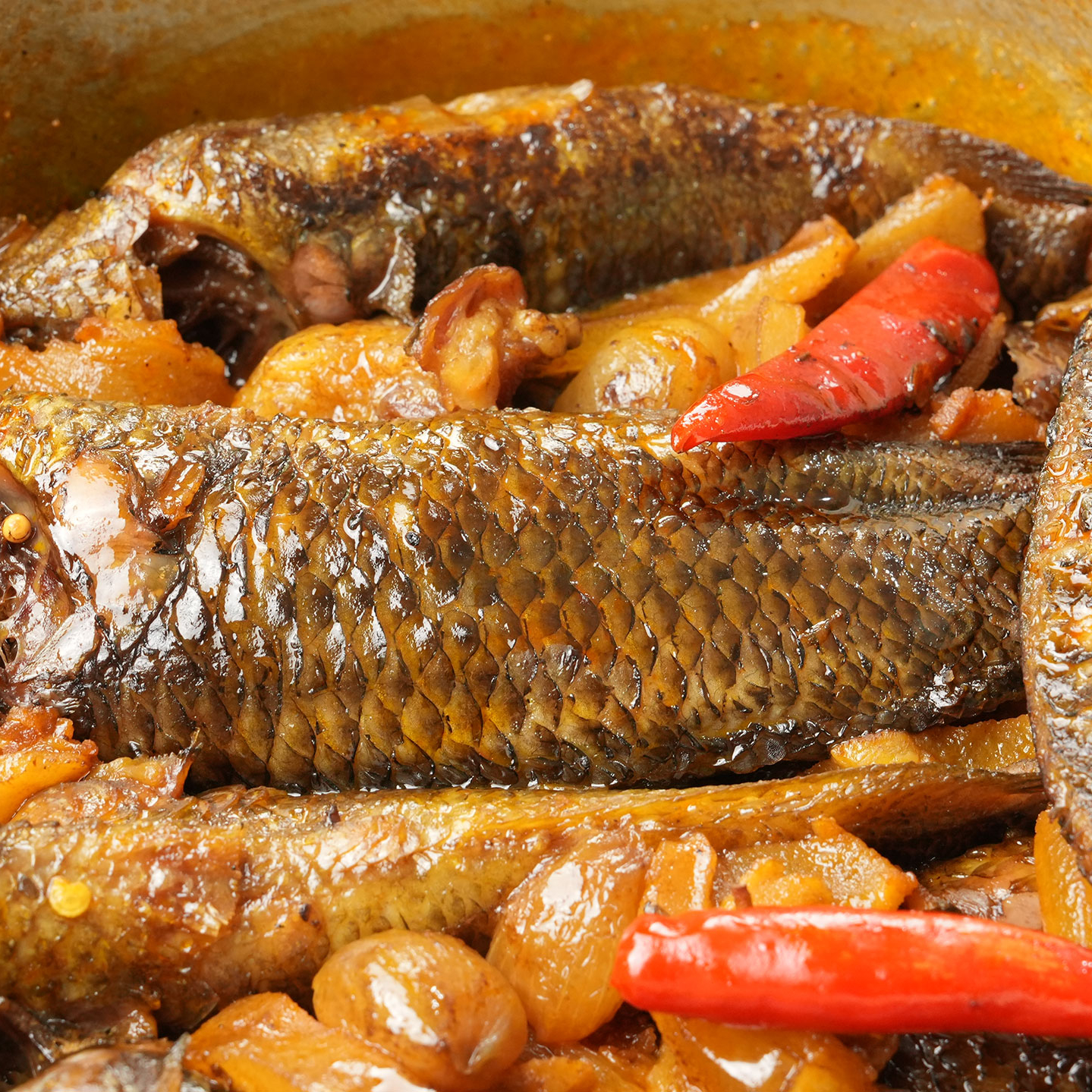 cá rô kho tộ