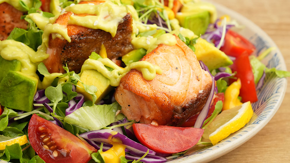 món salad cá hồi