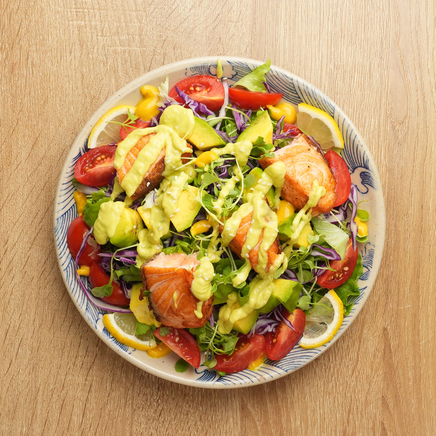 Salad cá hồi