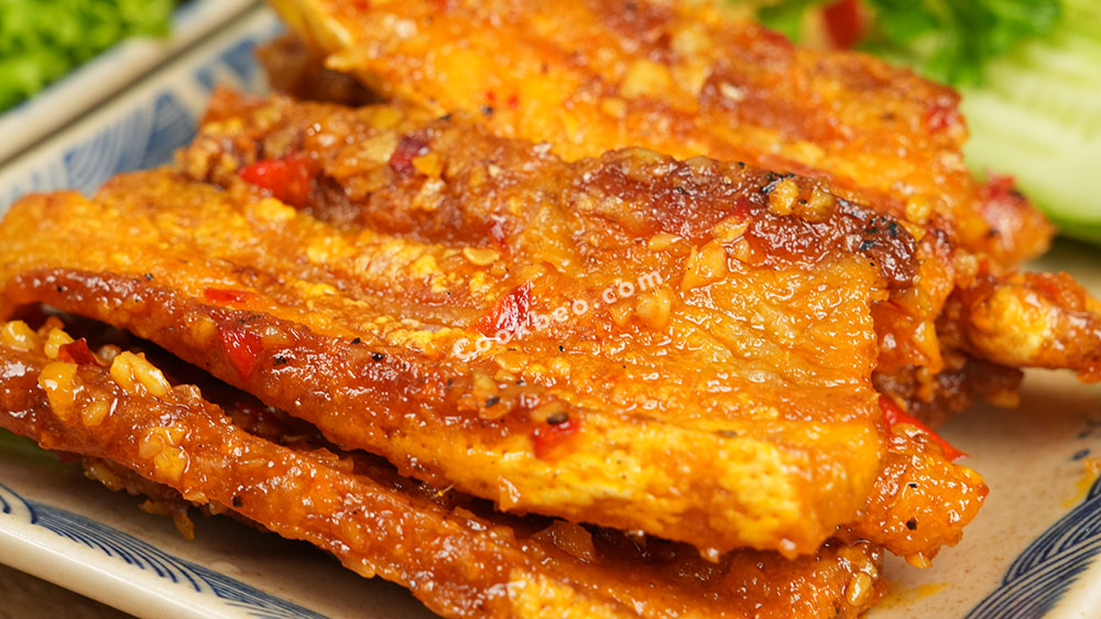 món ba rọi chiên nước mắm
