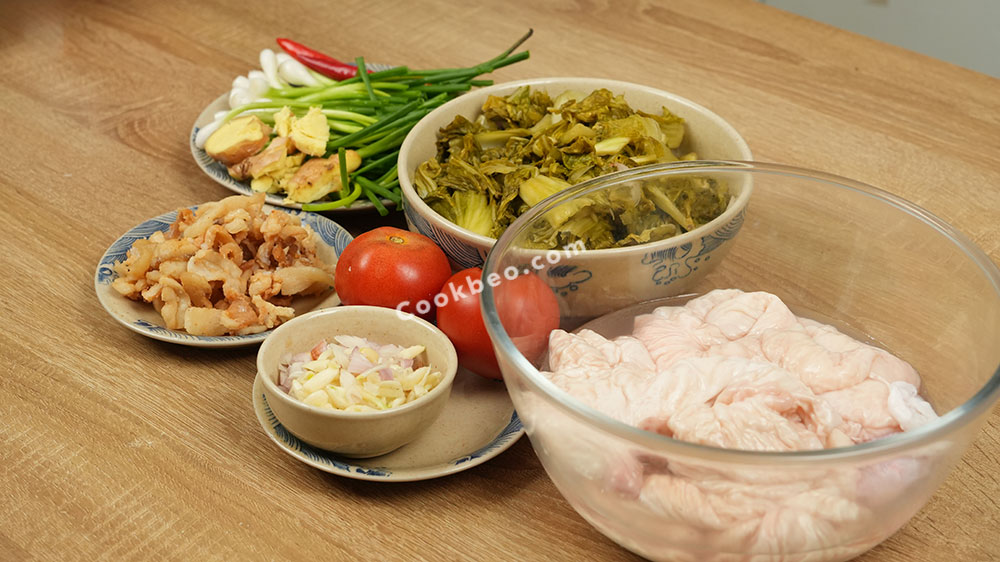 Nguyên liệu làm lòng già xào dưa chua