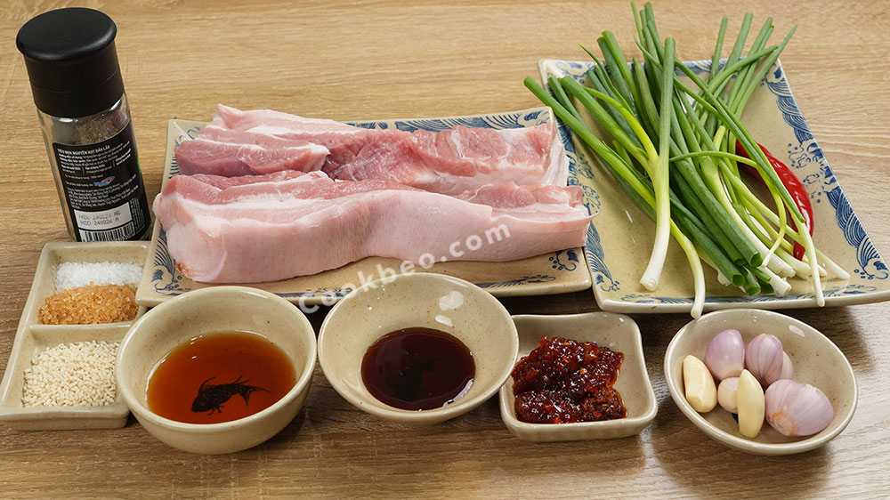 Nguyên liệu làm thịt rim mặn ngọt