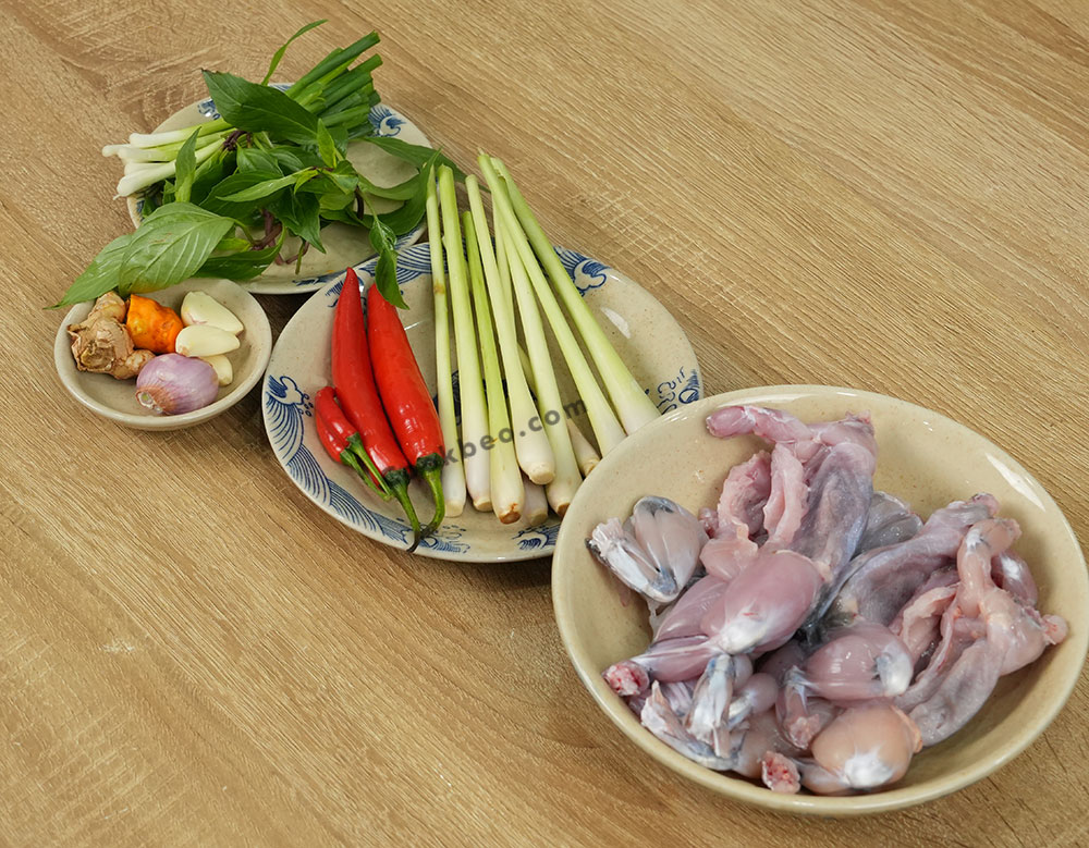 Nguyên liệu làm ếch xào sả ớt